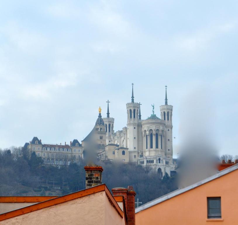 Apartament Le Secret Des Templiers Lyon Zewnętrze zdjęcie